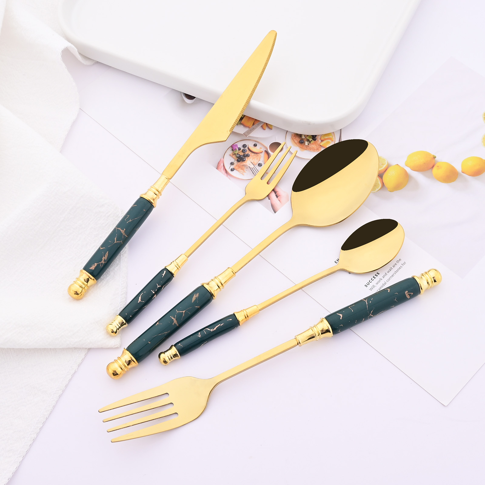 12Pcs Creative Dessert Spoon F - Food Snacks That Are Green recensione e prezzo