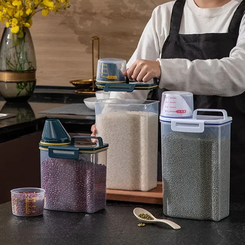 Freshness Lock Tank: 2kg Pet F - Food Storage With Lock recensie en prijs