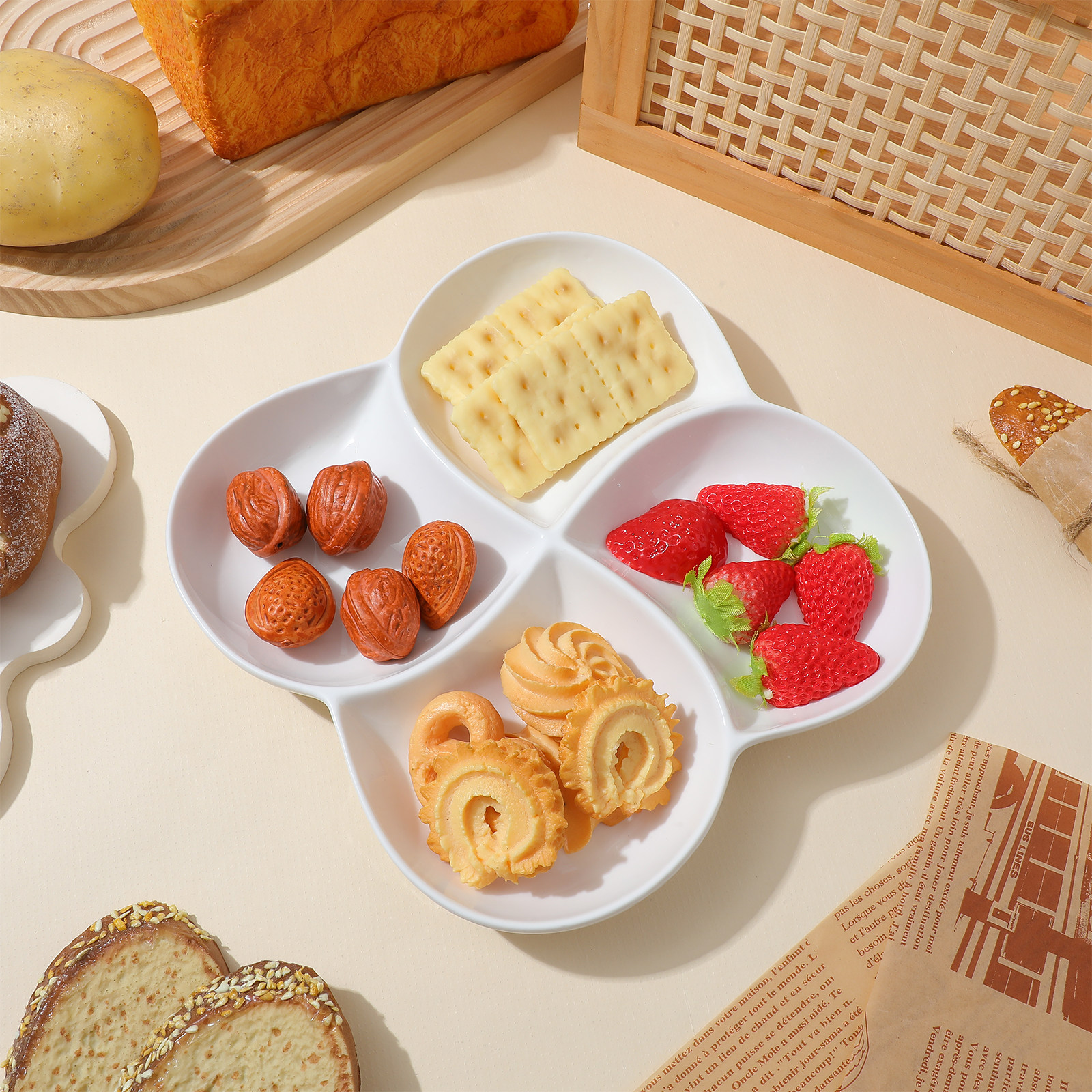 Ceramic Food Plate 4-Compartme - Food Snacks Company recensione e prezzo
