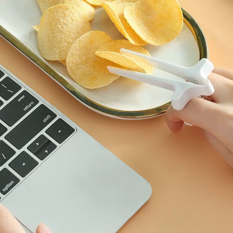 1PC Lazy Fingers Chopsticks Pl - Food Snacks Game recensione e prezzo