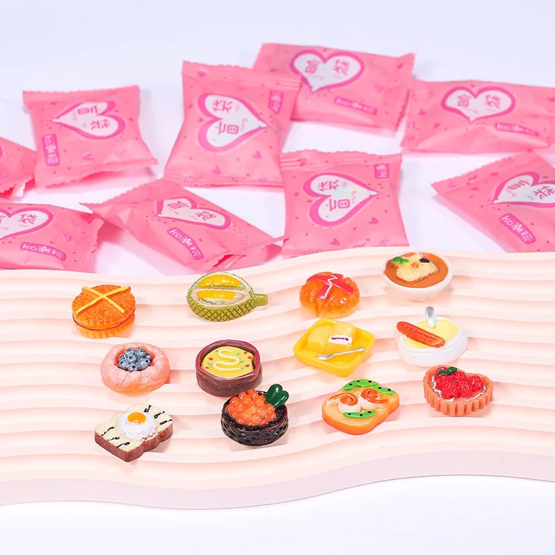 Random Style Bag Miniature Foo - Food Drink Snacks recensione e prezzo