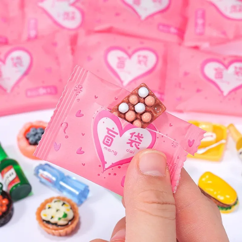 Random Style Bag Miniature Foo - Food Drink Snacks recensione e prezzo