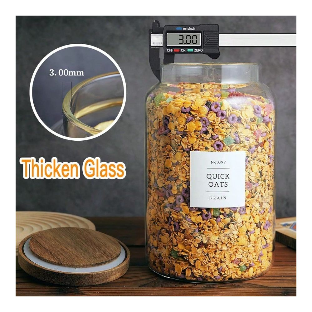 Of 2 Large Glass Flour And Sug - Food Storage Pantry recensie en prijs